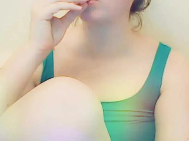 Live sex webcam photo for XMomentX1 #272081538