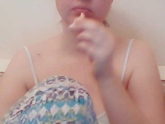 Live sex webcam photo for XMomentX1 #272346887