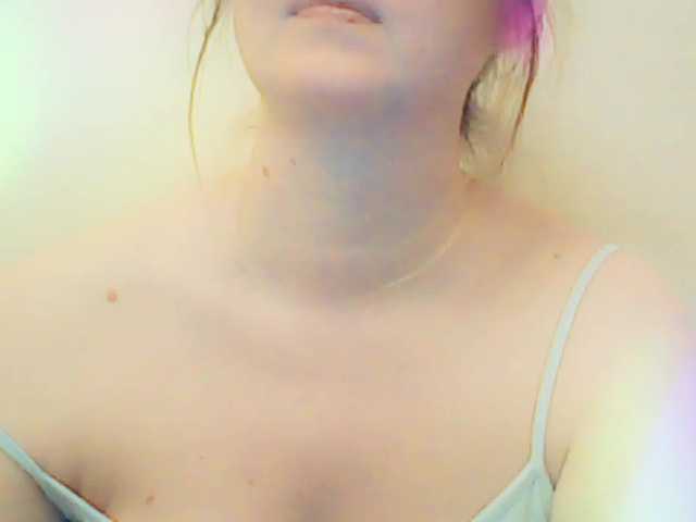 Live sex webcam photo for XMomentX1 #273329912