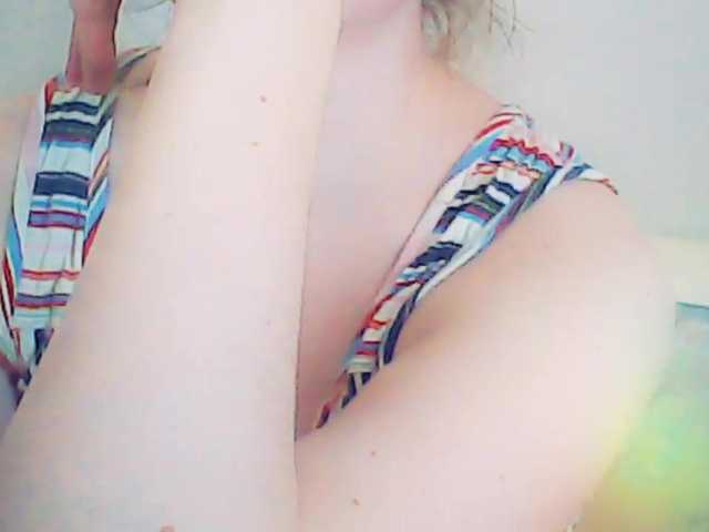 Live sex webcam photo for XMomentX1 #273393755