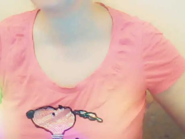 Live sex webcam photo for XMomentX1 #273409509