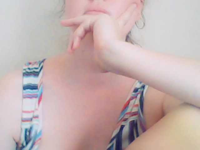 Live sex webcam photo for XMomentX1 #273967788