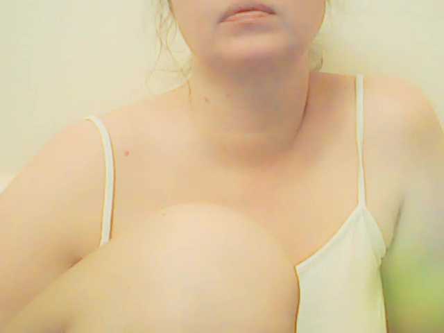 Live sex webcam photo for XMomentX1 #274159258