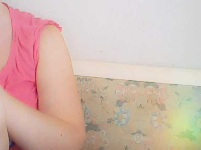 Live sex webcam photo for XMomentX1 #274409919