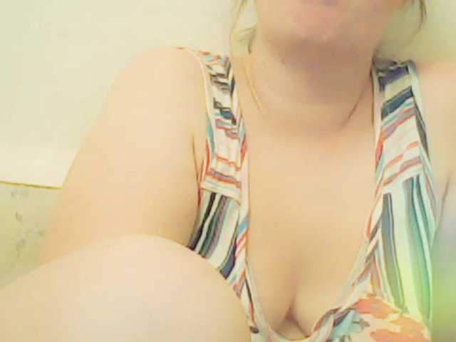 Live sex webcam photo for XMomentX1 #274556495