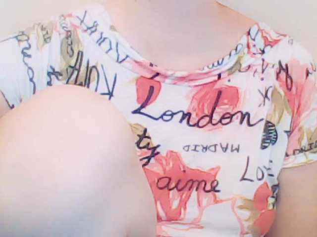 Live sex webcam photo for XMomentX1 #274611703