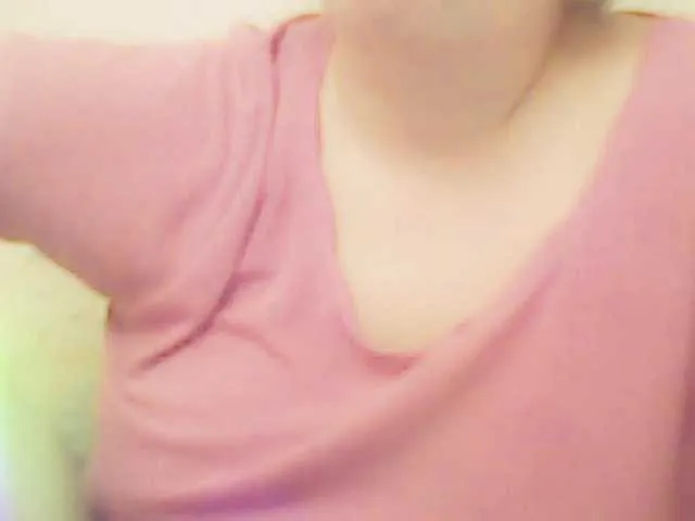 Live sex webcam photo for XMomentX1 #275656809