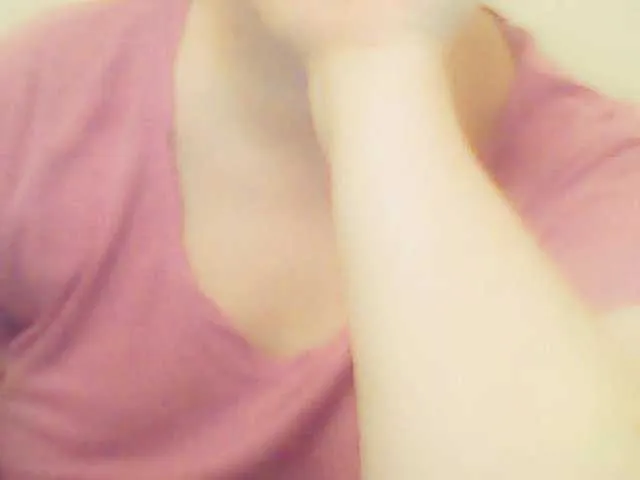 Live sex webcam photo for XMomentX1 #275708759