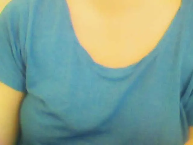 Live sex webcam photo for XMomentX1 #289886335