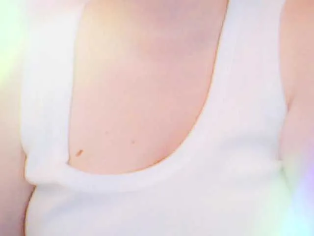 Live sex webcam photo for XMomentX1 #290689386