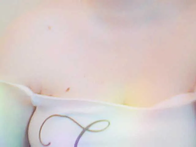 Live sex webcam photo for XMomentX1 #290881767