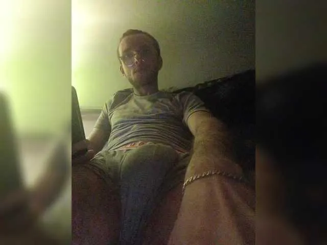 Live sex webcam photo for XO-777-OX #290680170