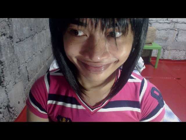 Live sex webcam photo for XQueenAngieX #273490010