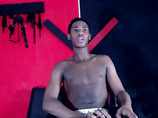 Live sex webcam photo for XShippy #273982676