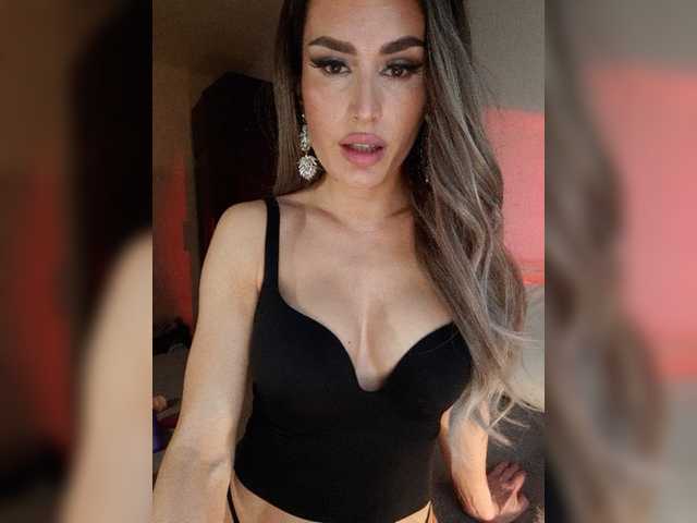 Live sex webcam photo for XStrawberryX #276440219