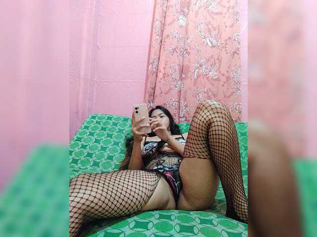 Live sex webcam photo for XXhornywetprincess99XX #277592134