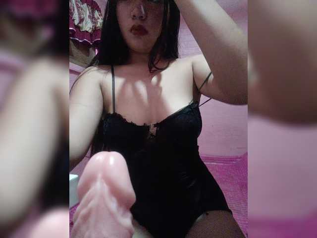 Live sex webcam photo for XXhornywetprincess99XX #290730397