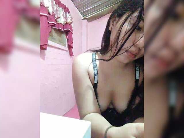 Live sex webcam photo for XXhornywetprincess99XX #291931860