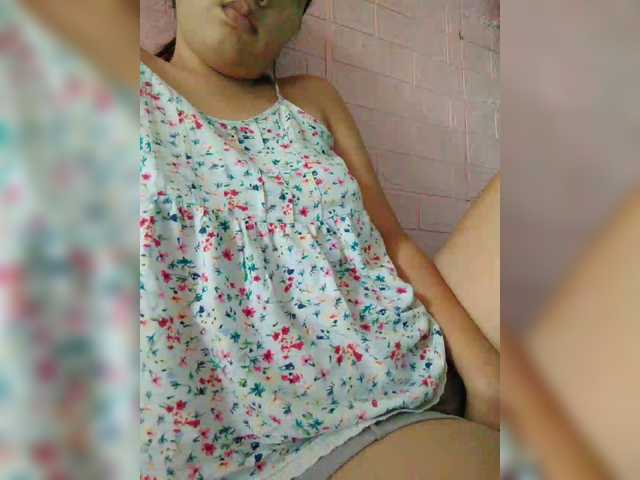 Live sex webcam photo for XXhornywetprincess99XX #291946353