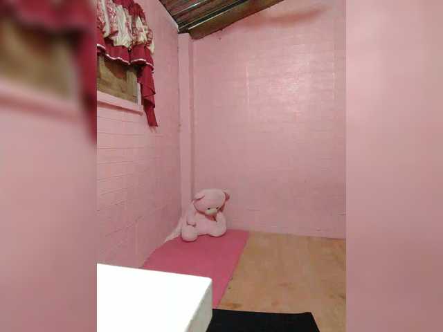 Live sex webcam photo for XXhornywetprincess99XX #291970783