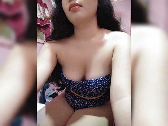 Live sex webcam photo for XXhornywetprincess99XX #293545864
