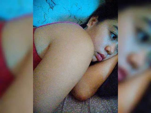 Live sex webcam photo for XXhornywetprincess99XX #294193893