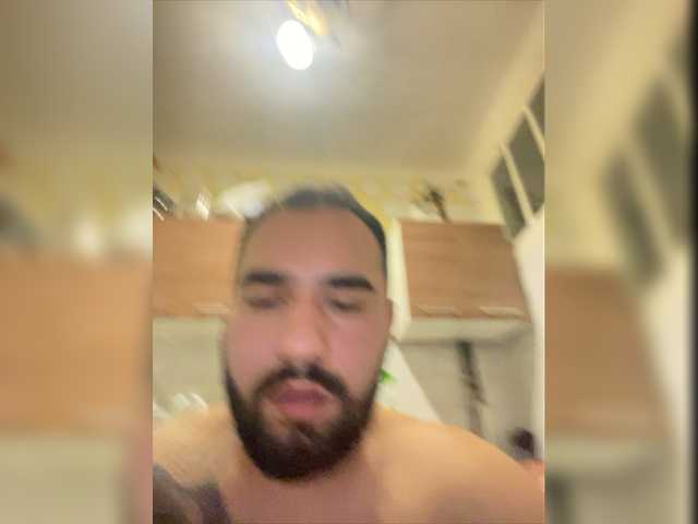 Live sex webcam photo for Xa4ikk1 #276631653