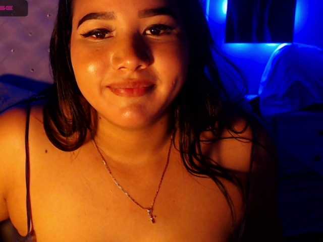 Live sex webcam photo for Xachaa #272602039