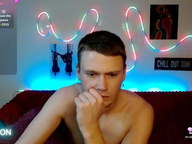 Live sex webcam photo for XavierNight81 #292321681