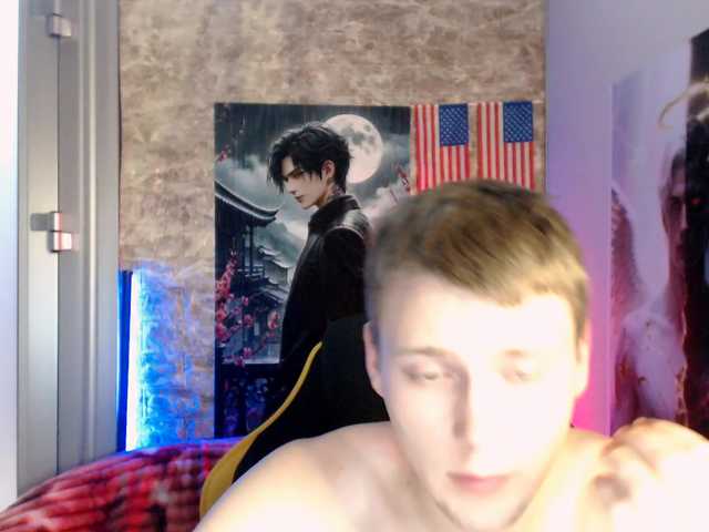 Live sex webcam photo for XavierNight81 #292396646