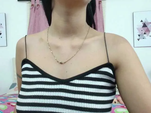 Live sex webcam photo for XcandyAleja #276728367