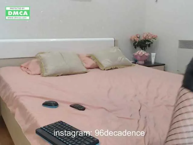 Live sex webcam photo for XdecadenceX #272875767