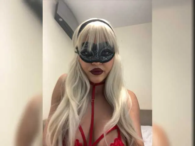 Live sex webcam photo for Xena11 #277250239