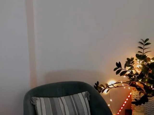 Live sex webcam photo for Xenthis #290870725