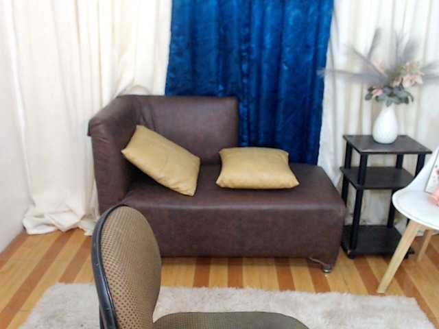 Live sex webcam photo for Xfantasymistress #278183476