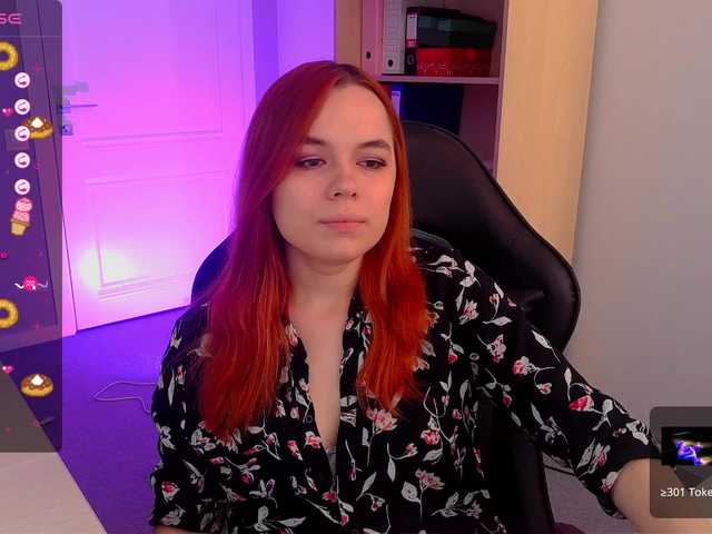 Live sex webcam photo for Xiangling #276653257