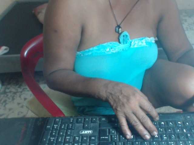 Live sex webcam photo for Ximena069 #276246464