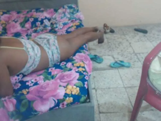 Live sex webcam photo for Ximena069 #276309625