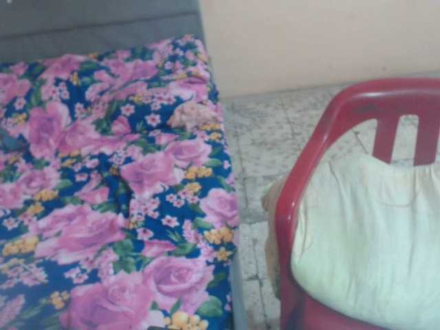 Live sex webcam photo for Ximena069 #276326163