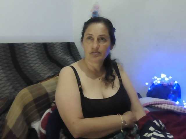 Live sex webcam photo for Ximenajimenez #276589900