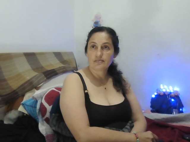 Live sex webcam photo for Ximenajimenez #276630896