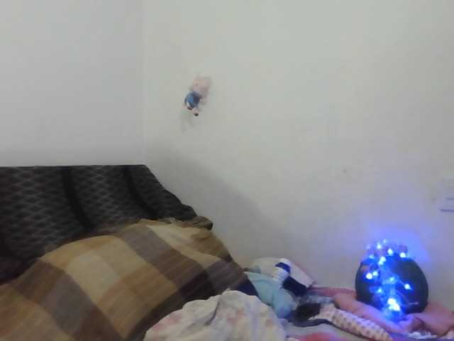 Live sex webcam photo for Ximenajimenez #277294407