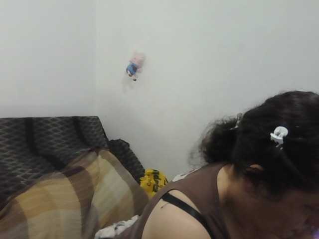 Live sex webcam photo for Ximenajimenez #277300986