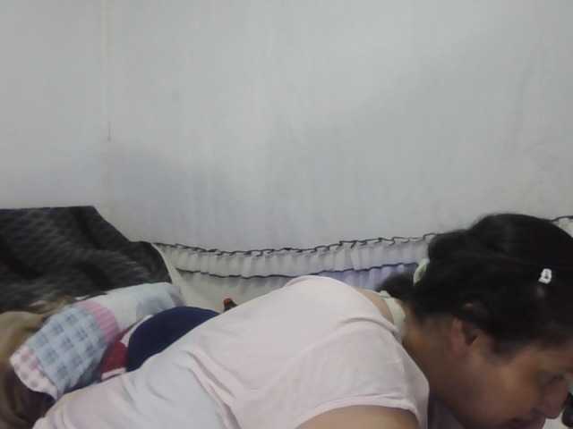 Live sex webcam photo for Ximenajimenez #278118758