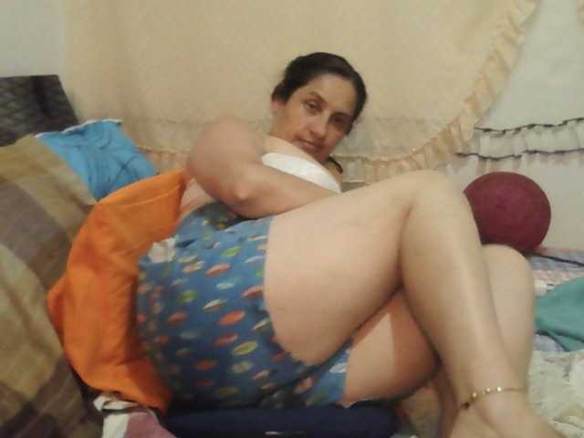 Live sex webcam photo for Ximenajimenez #289071235