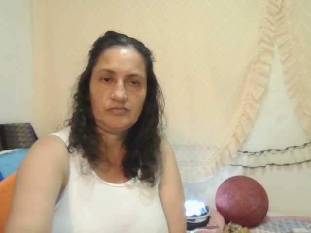 Live sex webcam photo for Ximenajimenez #289328778