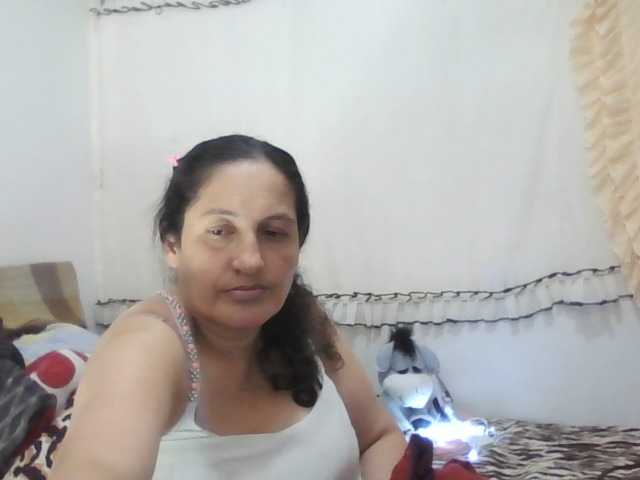 Live sex webcam photo for Ximenajimenez #290318938