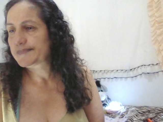 Live sex webcam photo for Ximenajimenez #290370992