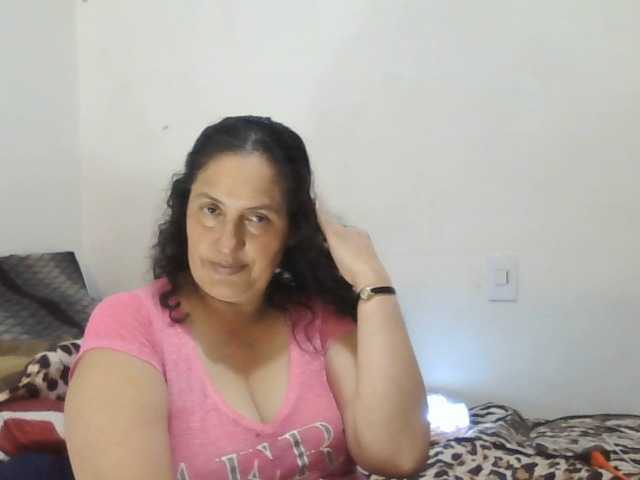 Live sex webcam photo for Ximenajimenez #290435447