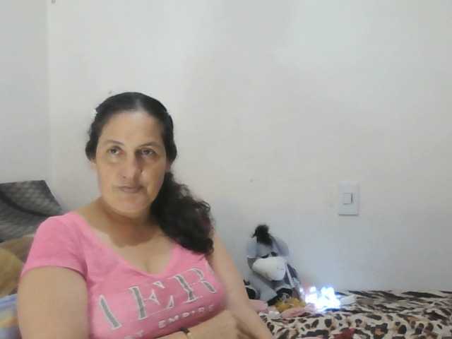 Live sex webcam photo for Ximenajimenez #290443205